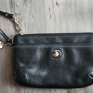 Vintage Coach Wristlet - Black